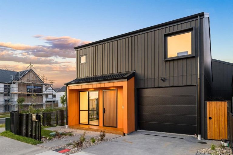 Photo of property in 67 Maungakaraka Road, Karaka, 2580