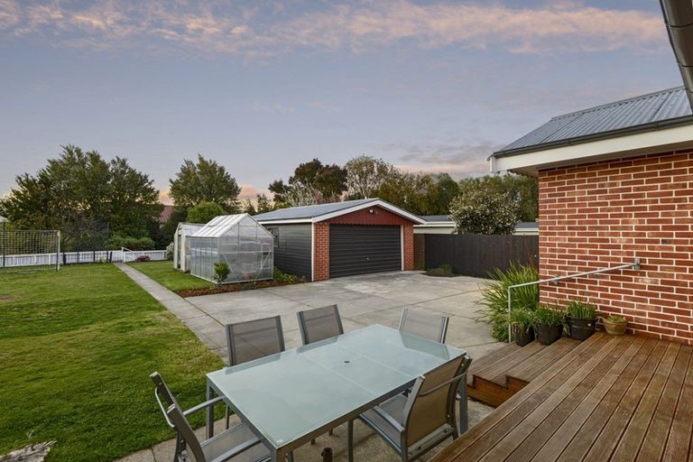 Photo of property in 546 Halswell Road, Halswell, Christchurch, 8025