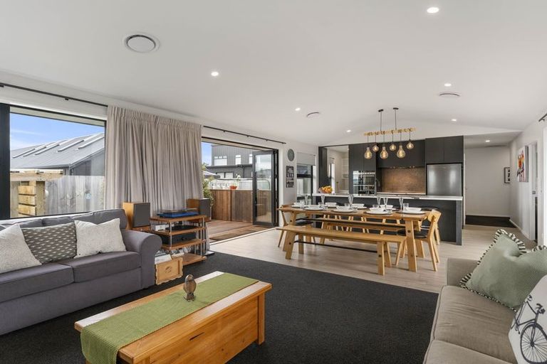 Photo of property in 19 Maru Terrace, Wharewaka, Taupo, 3330