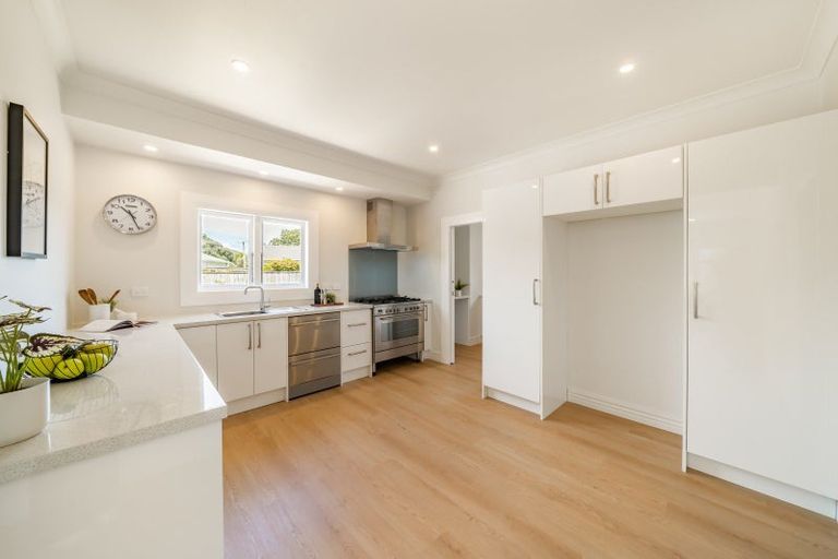 Photo of property in 33 Moa Street, Alicetown, Lower Hutt, 5010