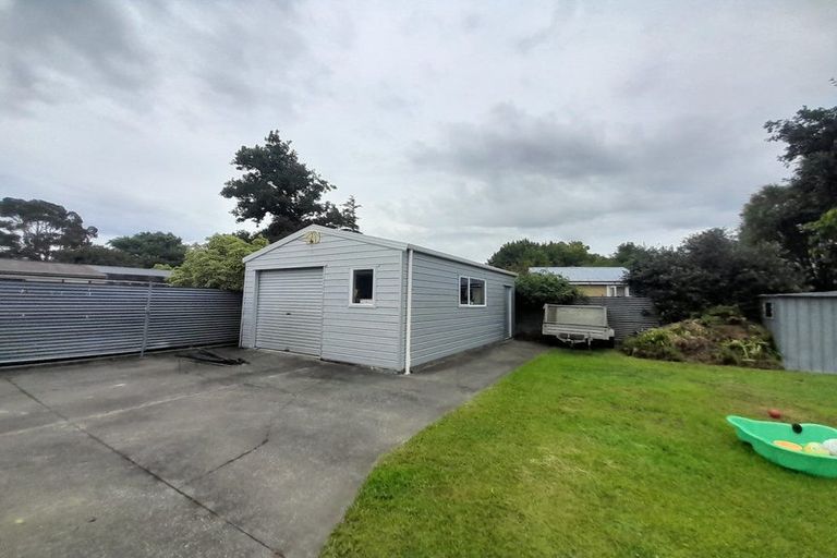 Photo of property in 28 Apollo Parade, Milson, Palmerston North, 4414