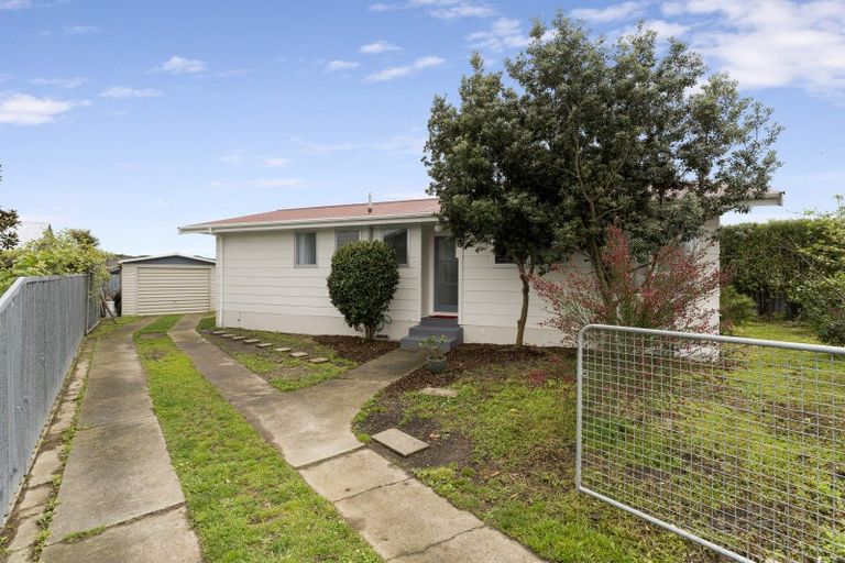 Photo of property in 14 Adkin Avenue, Levin, 5510