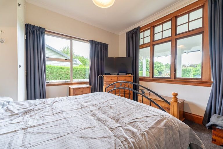 Photo of property in 16 Taylor Street, Geraldine, 7930