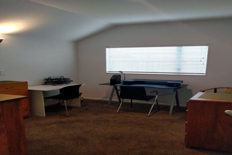 Photo of property in 2/15 Walton Street, Sydenham, Christchurch, 8023