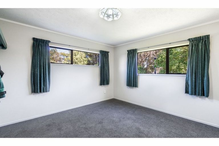 Photo of property in 242 Oreti Road, Otatara, Invercargill, 9879