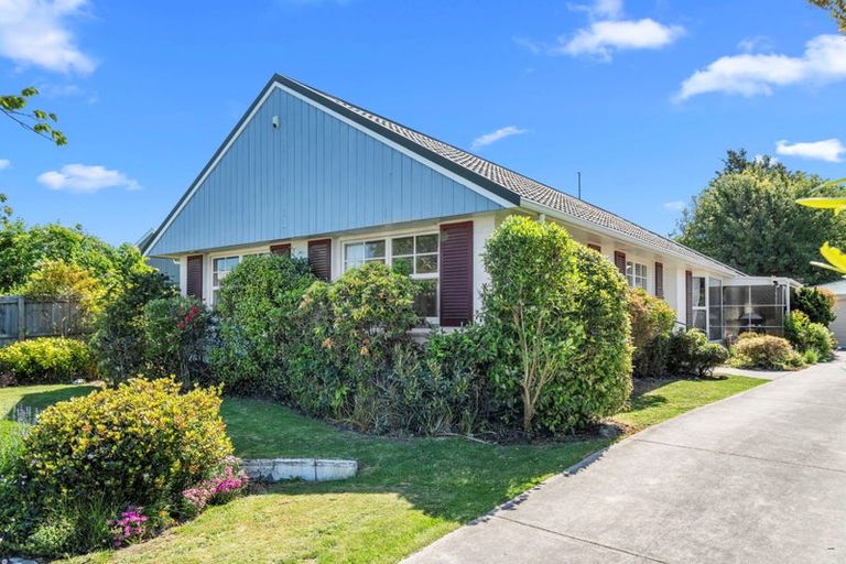 Photo of property in 4 Parkinson Place, Ilam, Christchurch, 8041