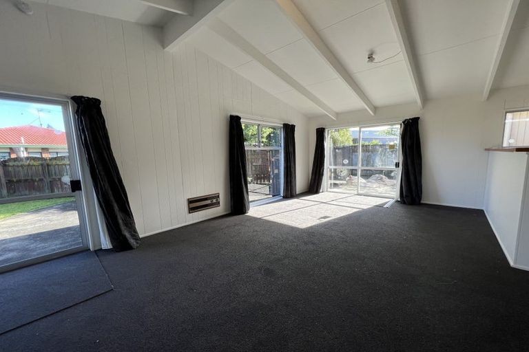 Photo of property in 154a Victoria Street, Cambridge, 3434