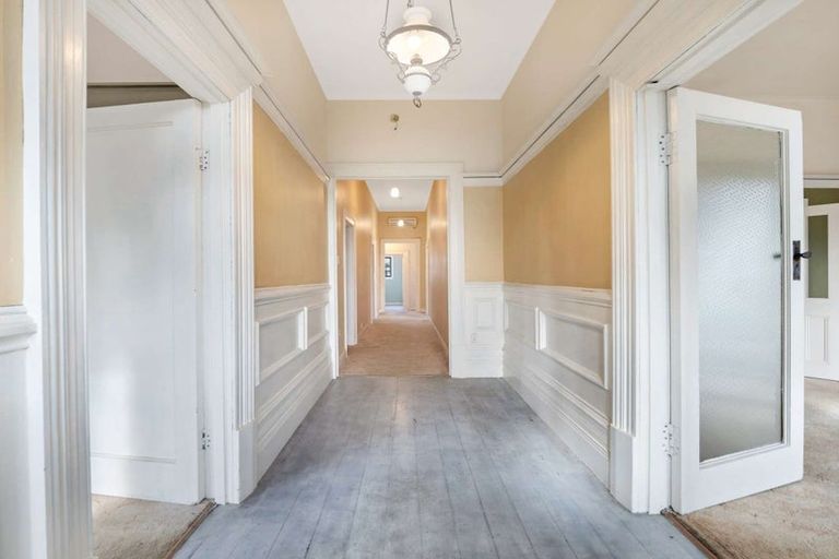 Photo of property in 21 Neidpath Road, The Glen, Dunedin, 9011