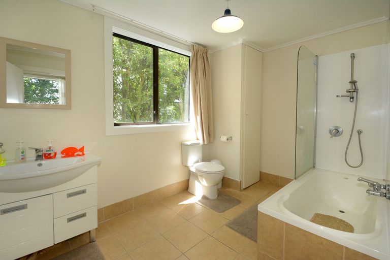 Photo of property in 141 Musselburgh Rise, Musselburgh, Dunedin, 9013