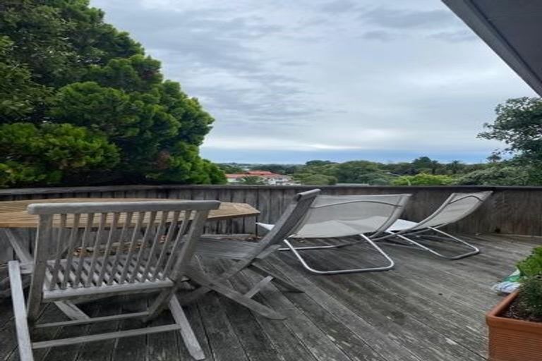 Photo of property in 28a Clovelly Road, Bucklands Beach, Auckland, 2012