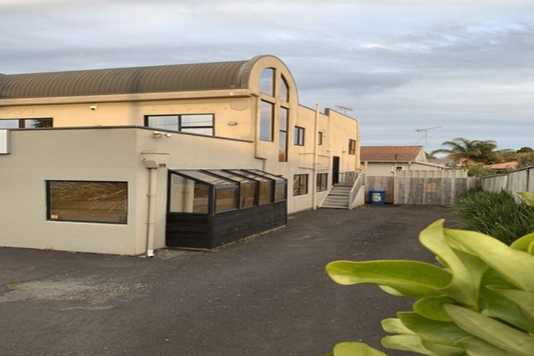 Photo of property in 32a Elliot Street, Howick, Auckland, 2014