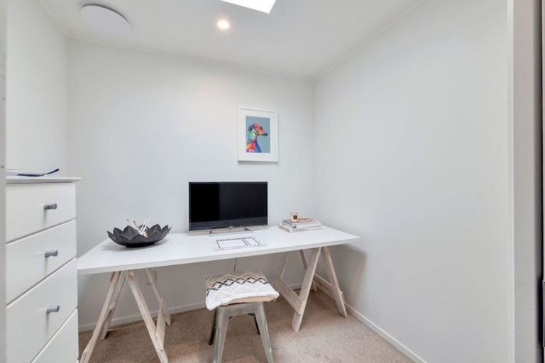 Photo of property in 20 Asbury Crescent, Campbells Bay, Auckland, 0630