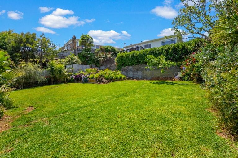 Photo of property in 13 Mount View Place, Spotswood, New Plymouth, 4310