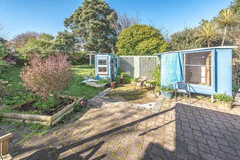 Photo of property in 11 Cambridge Street, Patea, 4520