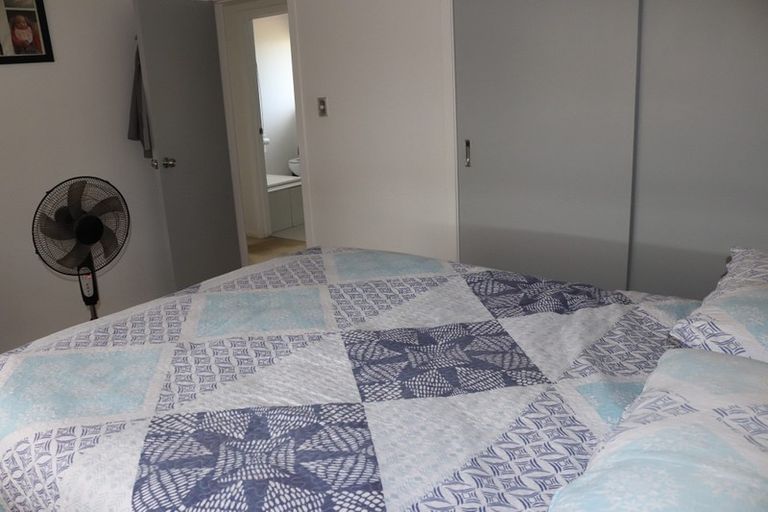 Photo of property in 34 Dissmeyer Drive, Clover Park, Auckland, 2019