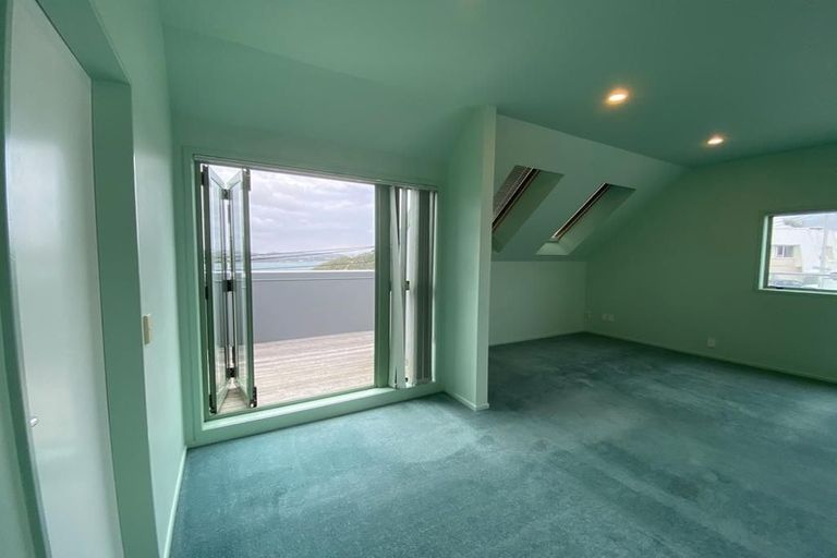 Photo of property in 21c Maida Vale Road, Roseneath, Wellington, 6011