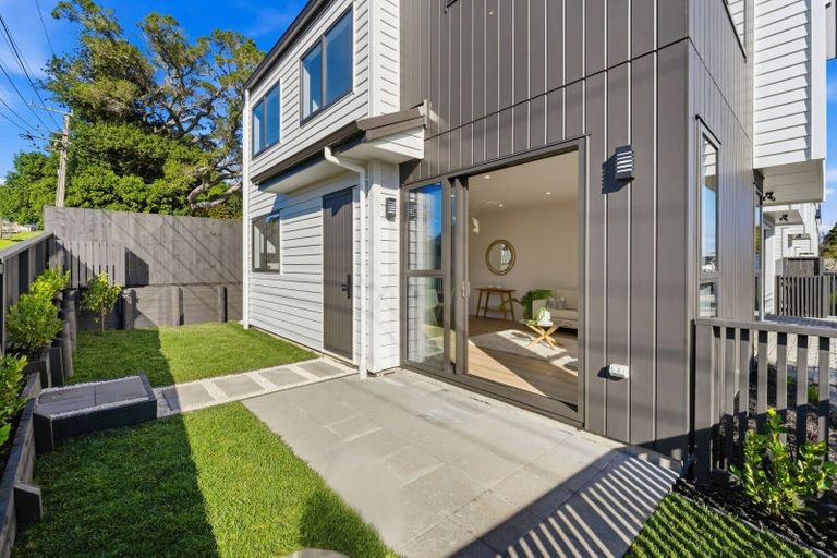 Photo of property in 12 Roseberry Avenue, Birkenhead, Auckland, 0626
