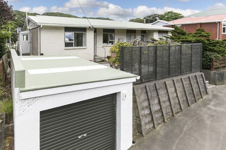 Photo of property in 3/78 Clyde Street, Island Bay, Wellington, 6023