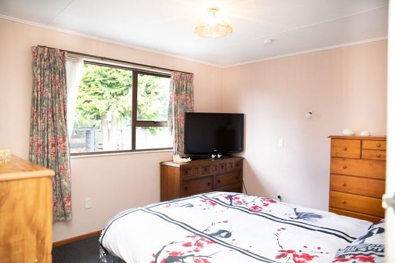 Photo of property in 30 Norfolk Street, Riversdale, 9776