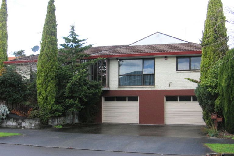 Photo of property in 9 Redwood Grove, Hokowhitu, Palmerston North, 4410