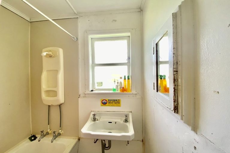 Photo of property in 32 Ashton Avenue, Otara, Auckland, 2023