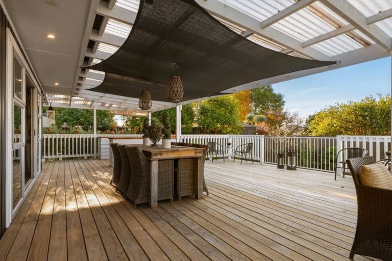 Photo of property in 111 Boucher Avenue, Te Puke, 3119