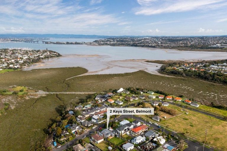Photo of property in 2 Keys Street, Belmont, Auckland, 0622
