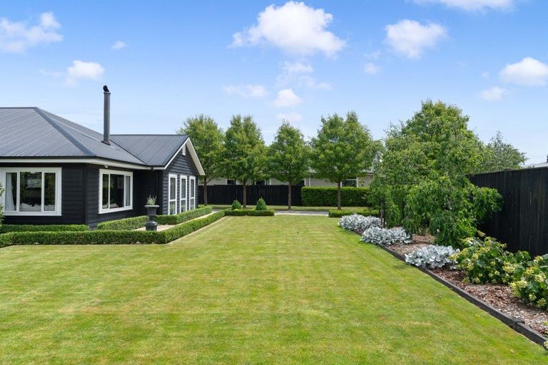 Photo of property in 11 Mcdonald Way, Lansdowne, Masterton, 5810