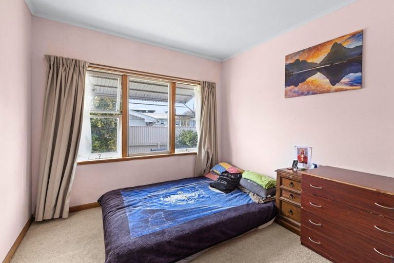 Photo of property in 1 Butler Street, Onekawa, Napier, 4110