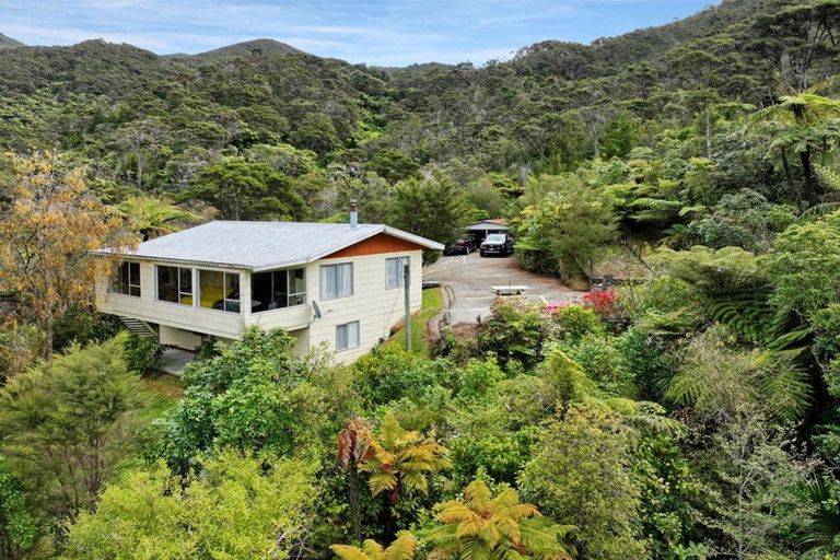 Photo of property in 30 Hope Drive, Okiwi Bay, 7193