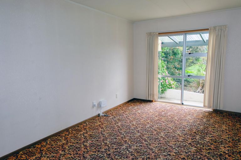Photo of property in 22 Awamoa Road, Holmes Hill, Oamaru, 9401