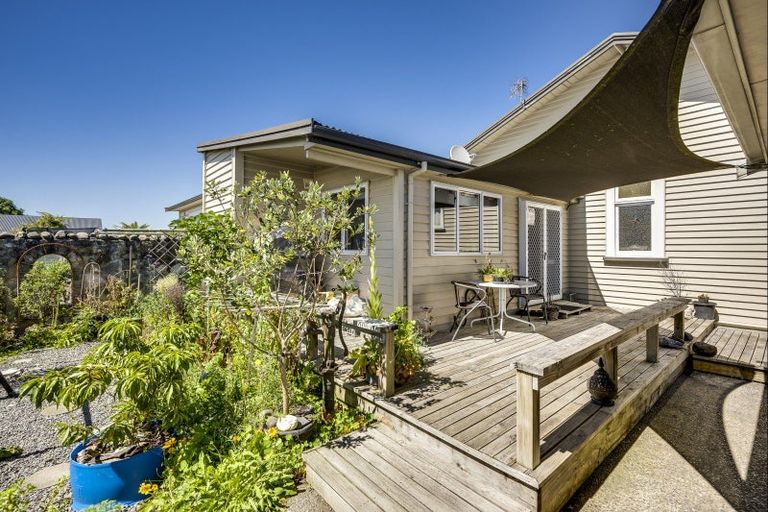 Photo of property in 707 Saint Aubyn Street West, Saint Leonards, Hastings, 4120