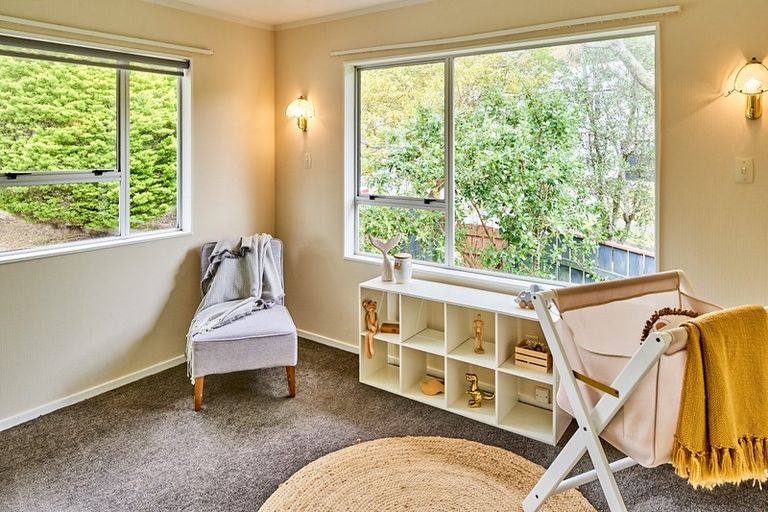 Photo of property in 13 Rajkot Terrace, Broadmeadows, Wellington, 6035