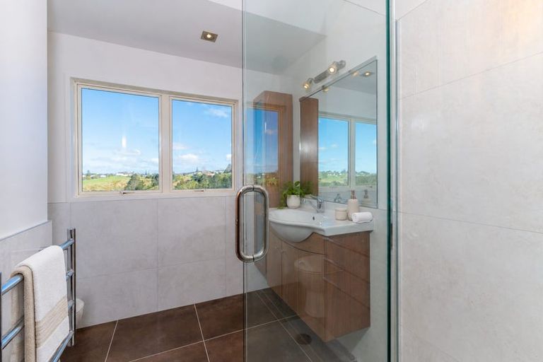 Photo of property in 56 Whites Road, Whitford, 2571