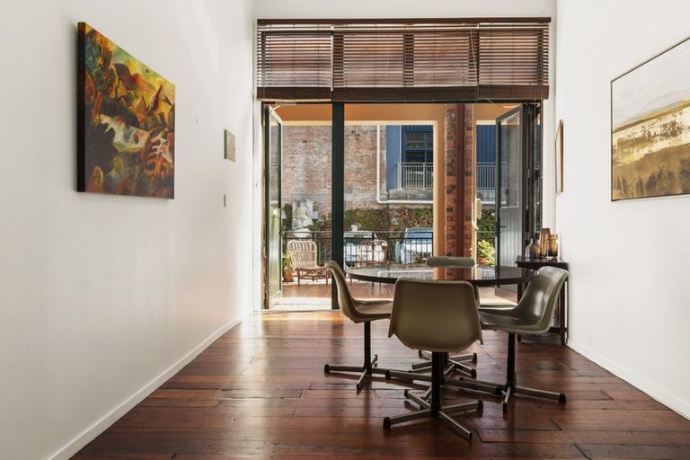 Photo of property in 8/14 Alpha Street, Te Aro, Wellington, 6011