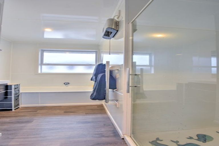 Photo of property in 1 Charles Street, East Gore, Gore, 9710