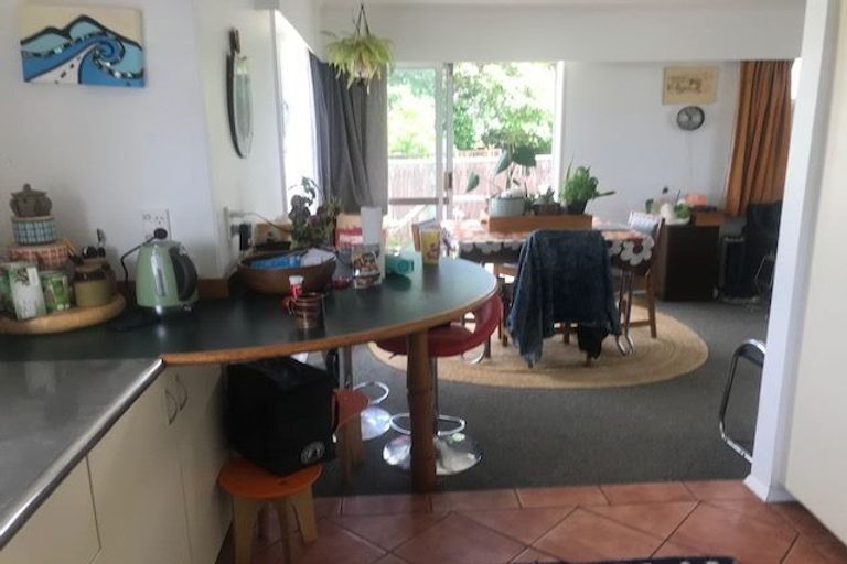 Photo of property in 14 Clematis Grove, Maungaraki, Lower Hutt, 5010