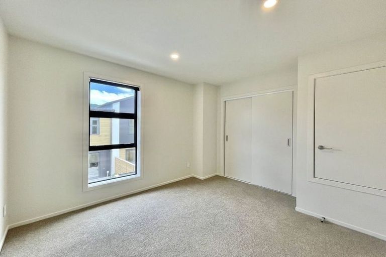 Photo of property in 8 Te Ara O Ralph Olsen, Wainuiomata, Lower Hutt, 5014