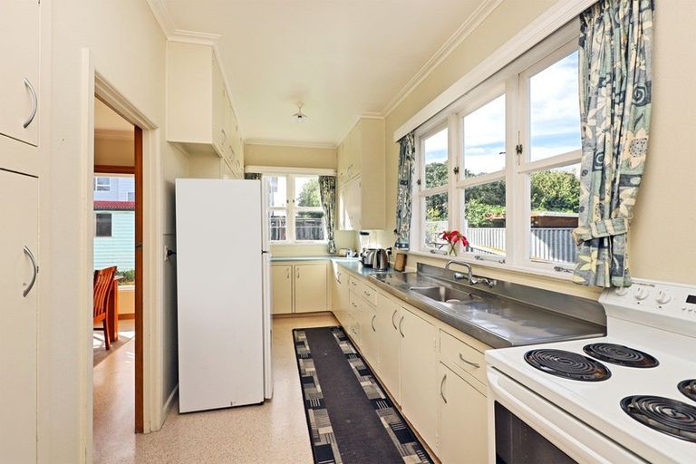 Photo of property in 53a Charles Street, Westshore, Napier, 4110