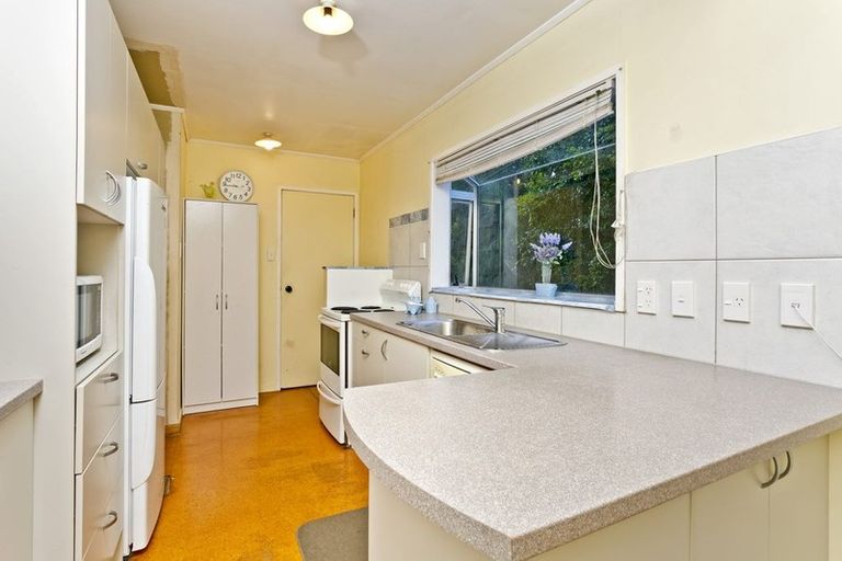 Photo of property in 7 Dianthus Place, Browns Bay, Auckland, 0630