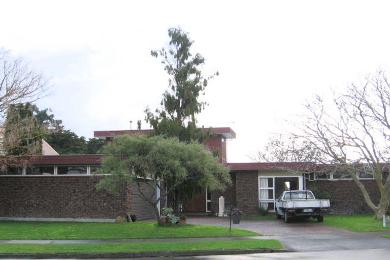 Photo of property in 9 Wallace Place, Hokowhitu, Palmerston North, 4410