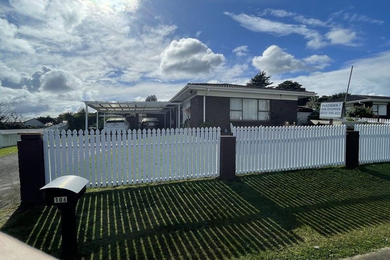 Photo of property in 106 Everglade Drive, Totara Heights, Auckland, 2105
