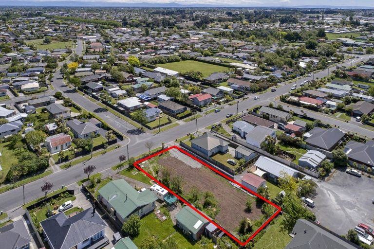 Photo of property in 76 Saint Johns Street, Woolston, Christchurch, 8062