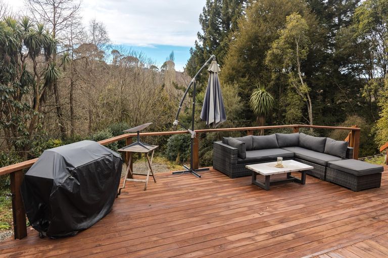 Photo of property in 15 Reid Road, Herbert, Oamaru, 9495