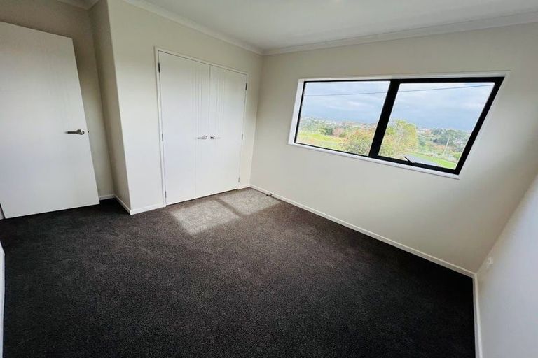 Photo of property in 82a Eversleigh Road, Belmont, Auckland, 0622