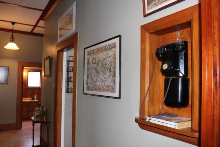 Photo of property in 4 King Street, Dannevirke, 4930