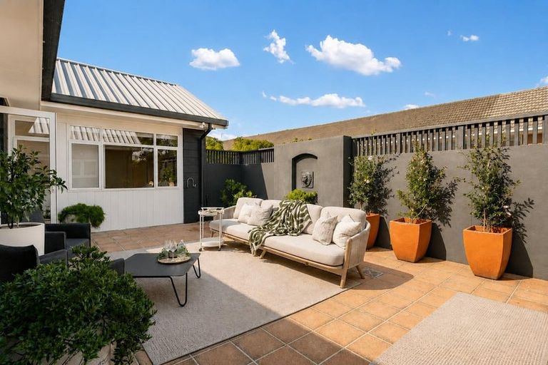 Photo of property in 1/19 Saltburn Road, Milford, Auckland, 0620