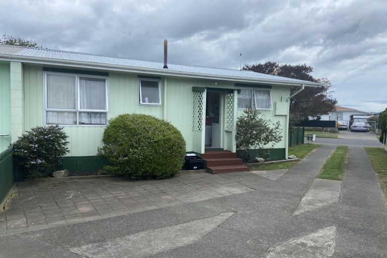 Photo of property in 43a Sunderland Drive, Flaxmere, Hastings, 4120