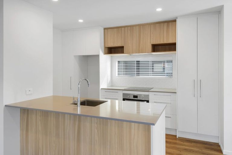 Photo of property in 1/404 Armagh Street, Linwood, Christchurch, 8011