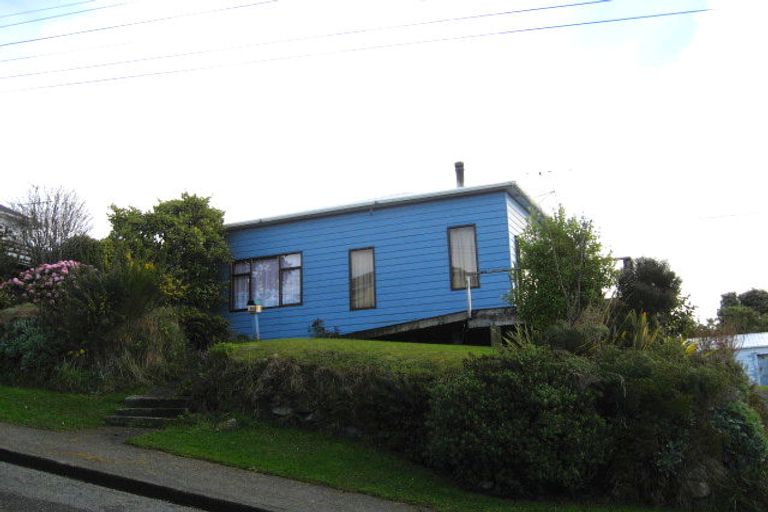 Photo of property in 51 Walker Street, Bluff, 9814